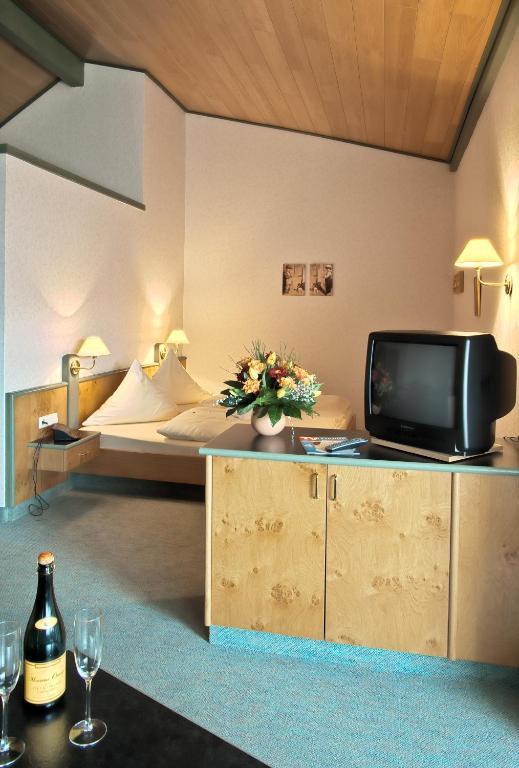 Landhotel Henkenhof Willingen Willingen  Chambre photo